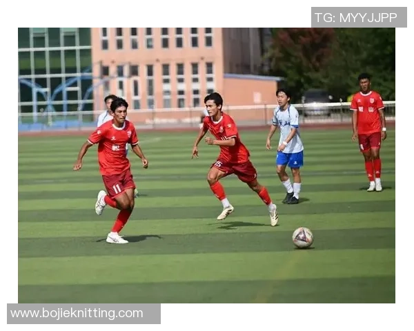 璀璨绿茵逐梦人生女足球星前锋以速度与激情书写荣耀传奇